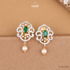 Fool's Radiance: Premium Green CZ Pendant and Elegant Silver Studs