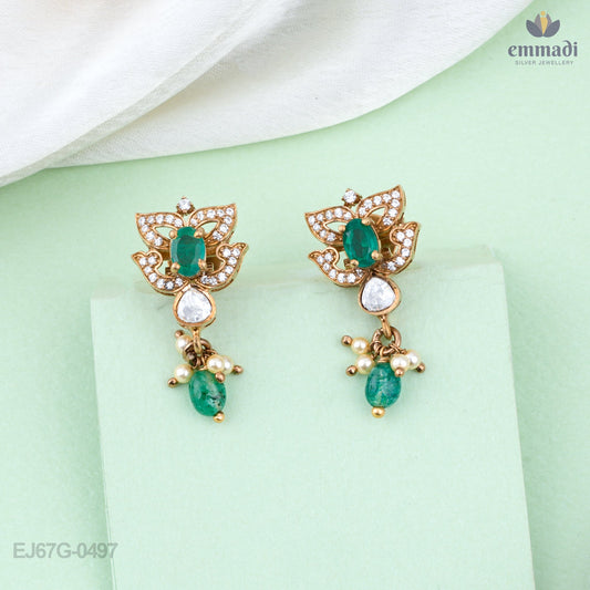 Rekha Elegant Victorian Green Hangings