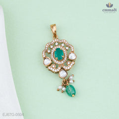 Samaira Victorian Green Pendant Jewelry