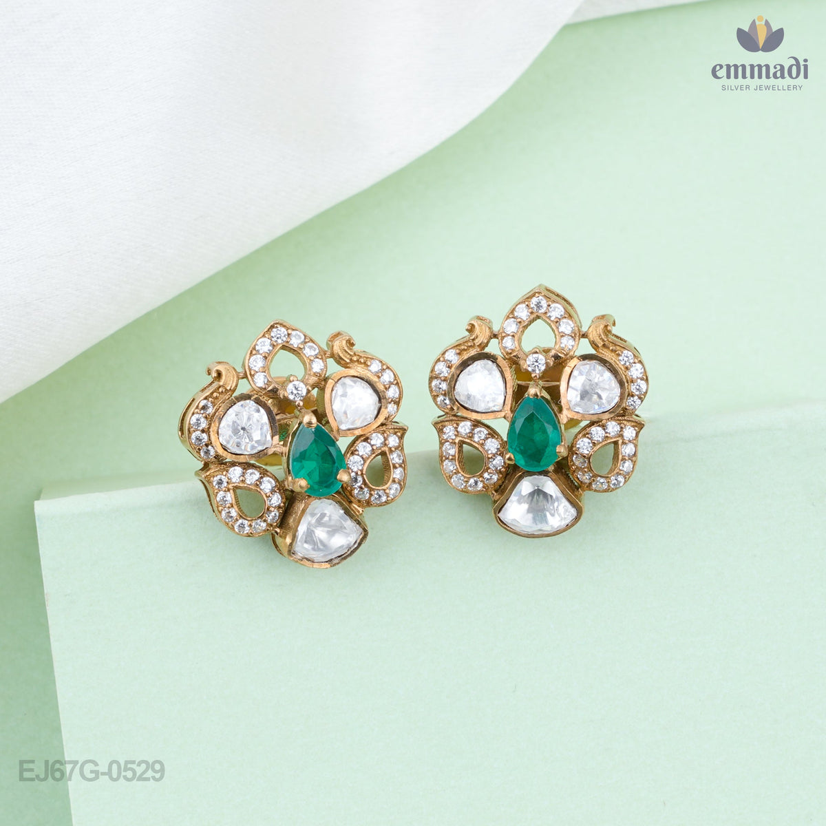 Sonal's Victorian Green Studs