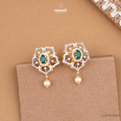 Dali Captivating Green Premium CZ Studs