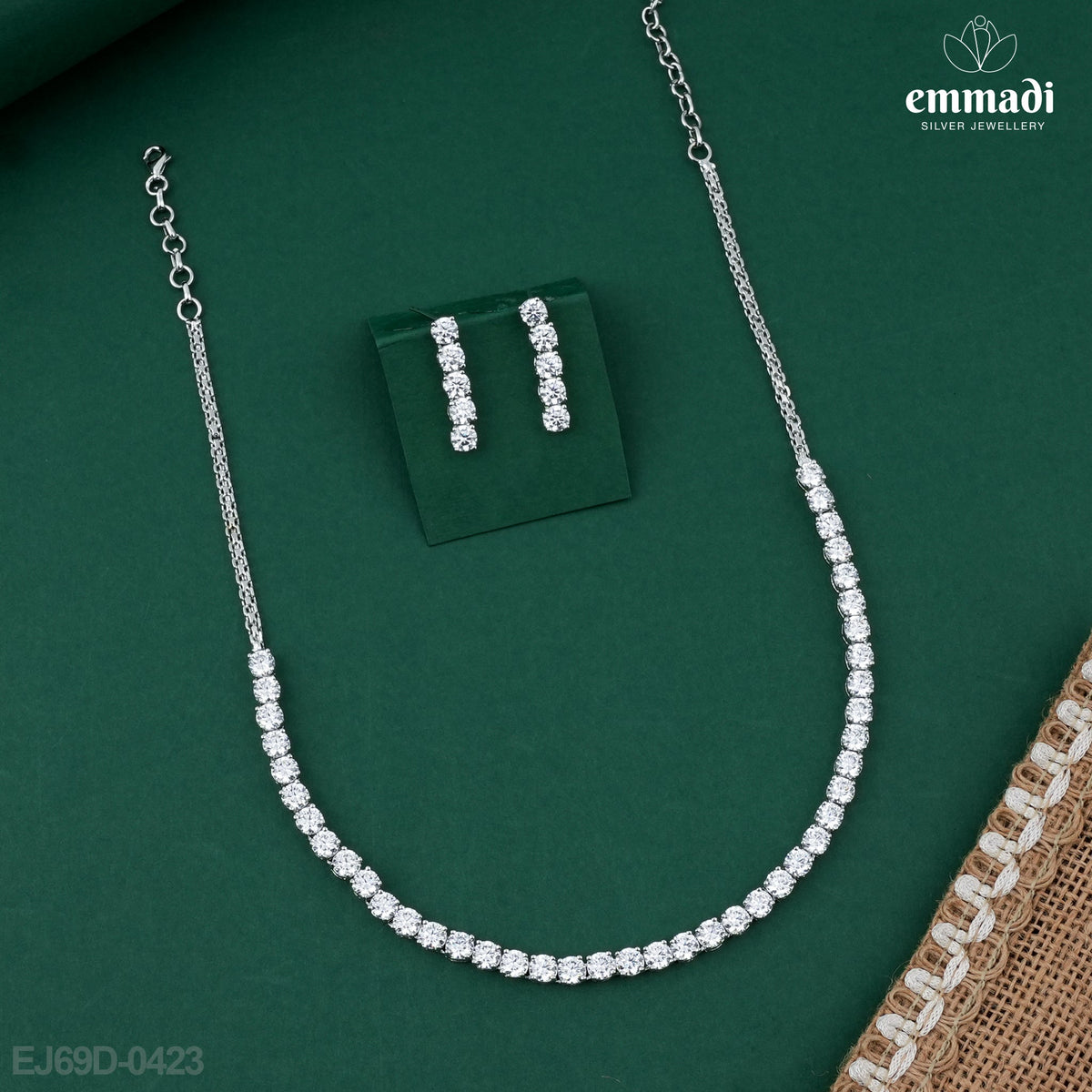 Razni Premium CZ White Necklace