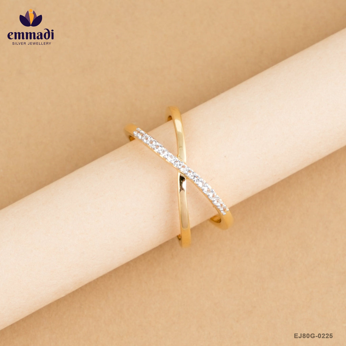 DARANEE Elegant White Fancy Ring