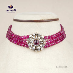 Jaheel Victorian Red Choker