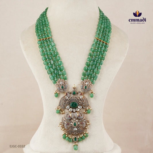 Uksan Victorian Green Long Necklace